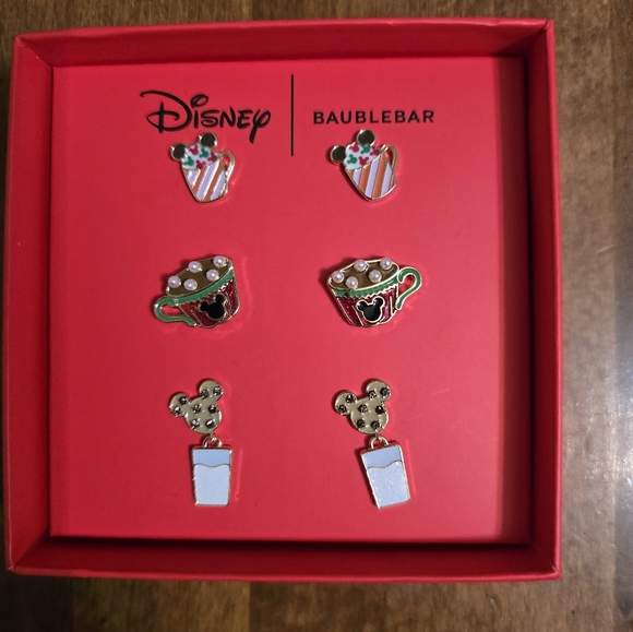 BaubleBar Jewelry - Baublebar Christmas Earrings